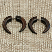 Wooden horn gauges