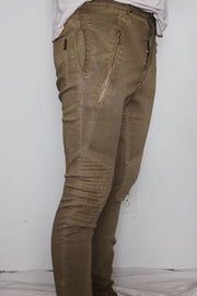 Stacked Troubadour Jeans