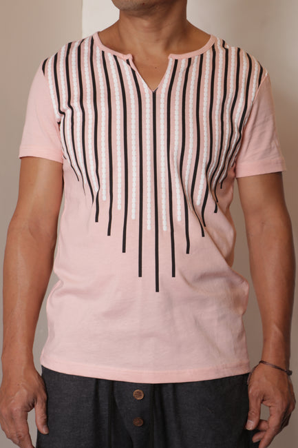 Reign Fjal Tee