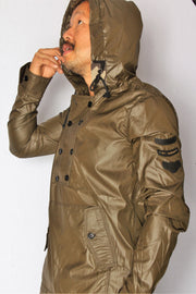 Torpedo Windbreaker
