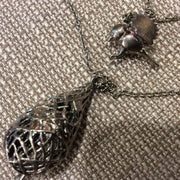 Birds nest necklace