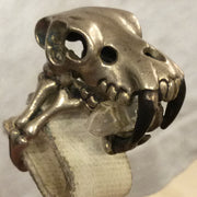 Dinosaur with stone ring